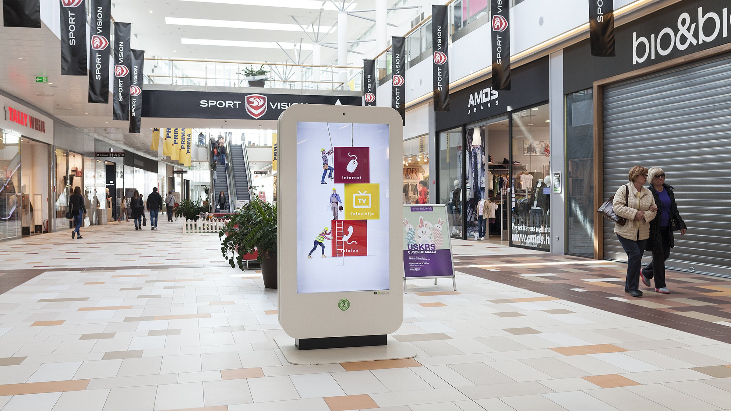 Avenue Mall