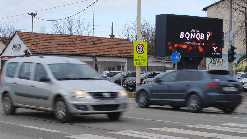 Osijek Strossmayerova dBillboard
